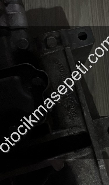 MERCEDES W204 271 CGİ YAĞ POMPASI LANCASTER ORJİNAL 2710341003