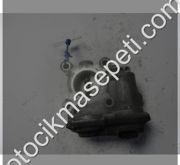 Renault Clio 1.2 Petrol Gaz Kelebeği 820056871 - Renault Oto Çıkma Parça