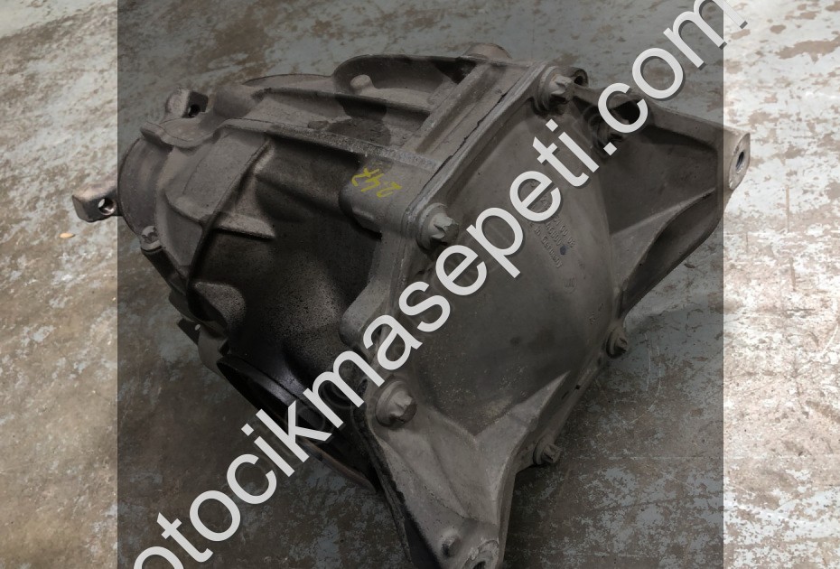 MERCEDES W213 E KASA ARKA DEFRANSİYEL 2.47  ORAN ORJINAL