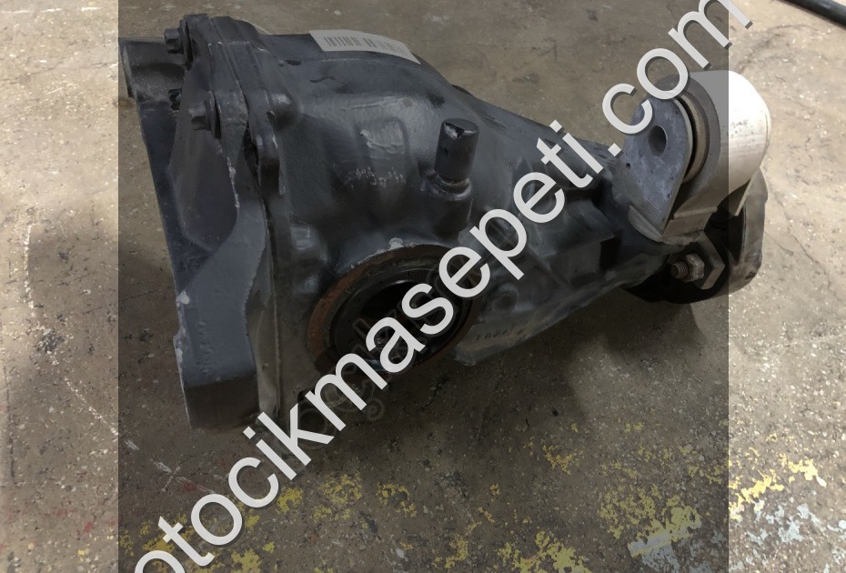 MERCEDES W212 E KASA ARKA DEFRANSİYEL A2043500514 2.87 ORAN