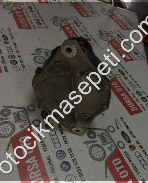 MERCEDES CLS W218 ARKA DEFRANSİYAL 2.47 ORAN ORJINAL