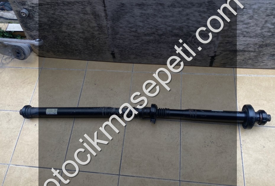 VW TOUAREG  3.0  ŞAFT 7P0521102K 2010/2018