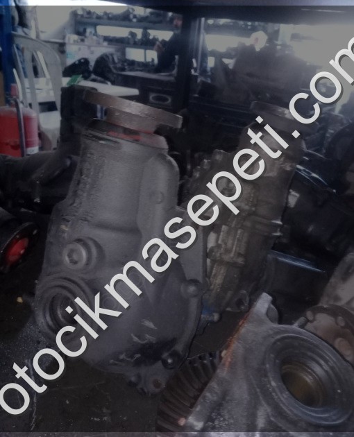 BMW X3 Series E83 2005 2.0 ön defransiyel E2005379