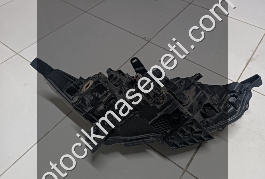 Nissan Qashqai sol far