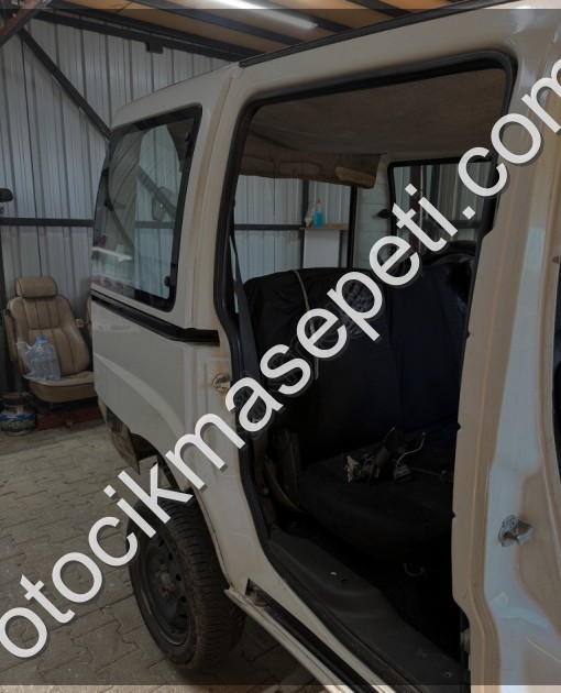 FİAT DOBLO SAĞ ARKA ÇAMURLUK KESME ORİJİNAL