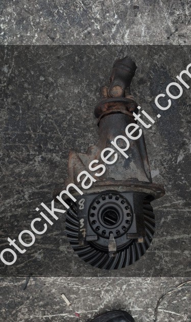 SUZUKİ VİTARA JLX ARKA DİFRANSİYEL 8/37