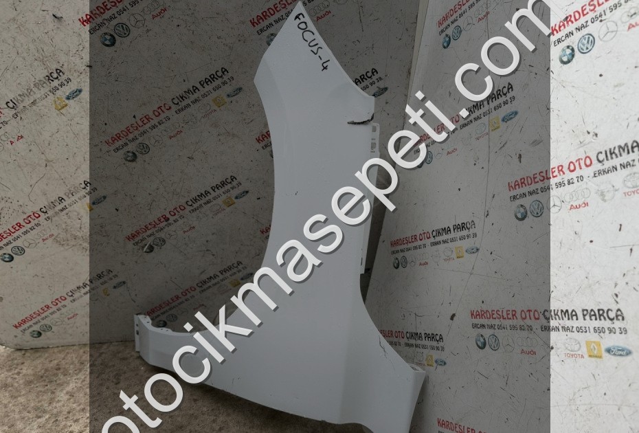 Ford Focus 4 sol ön çamurluk (az hasarlı)2019 2026