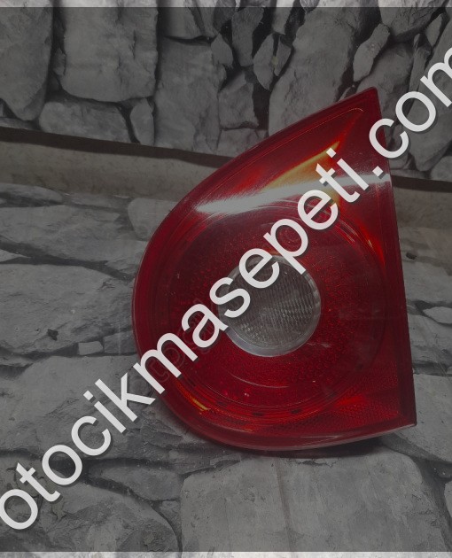 Volkswagen Golf 5 Sağ Arka İç Bağaj Stopu Çıkma Orjinal