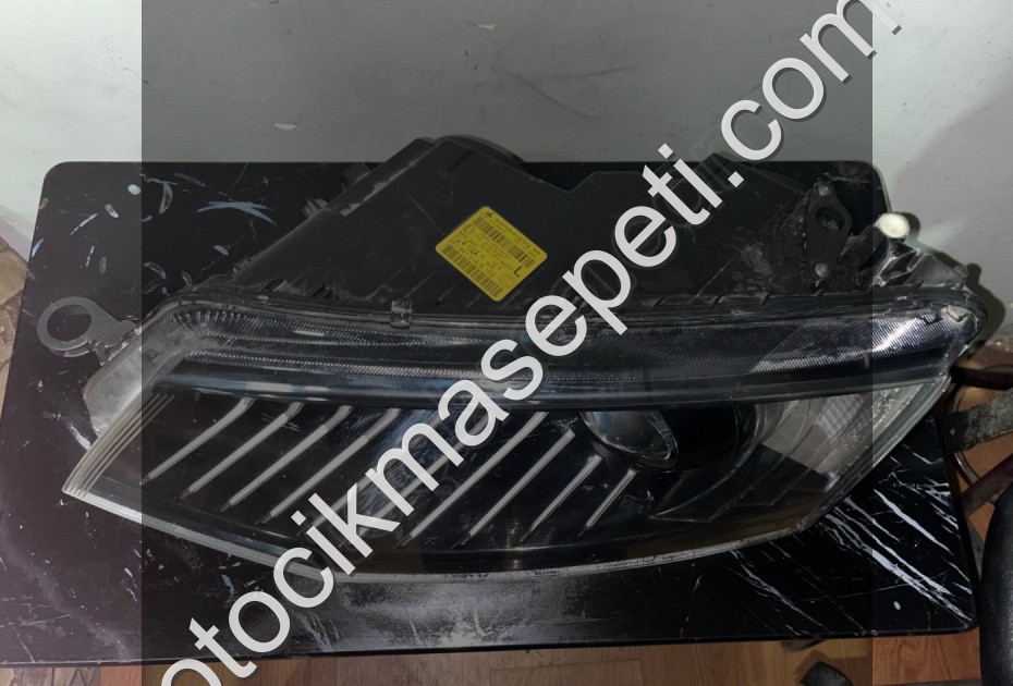 SKODA OCTAVİA SOL ÖN FAR 2013-2017 ÇIKMA ORİJİNAL 5E1 941 015 B