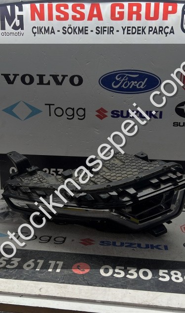 KGM SSANGYONG TORRES BENZİNLİ ORİJİNAL ÇIKMA SAĞ FAR - SsangYong Çıkma Parça