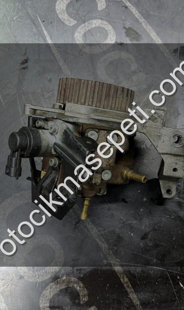 Peugeot 207 MAZOT POMPASI VE PEUGEOT TÜM ÇIKMA PARÇALAR