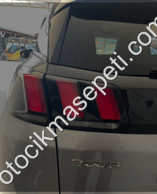 PEUGEOT 3008 SOL DIŞ STOP LAMBASI ORJİNAL SÖKME