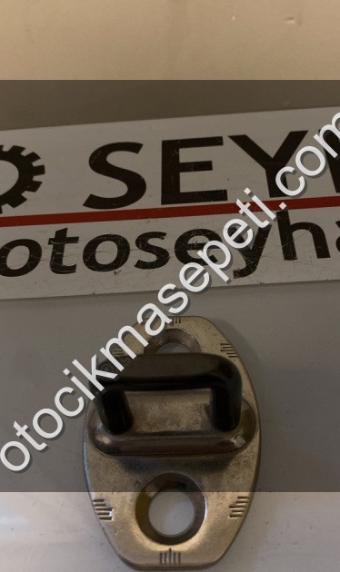 6H0837033A Seat Leon 2002 sol ön kapı kilit karşılığı