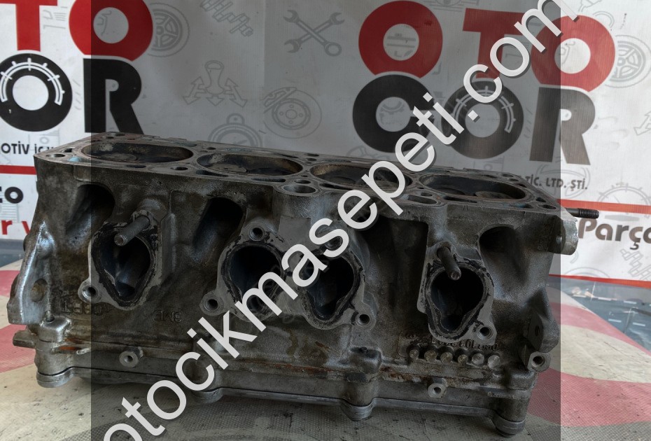 VW AUDİ SKODA SEAT 1.6 AVU BSE EGR Lİ SİLİNDİR KAPAĞI 06B103373T