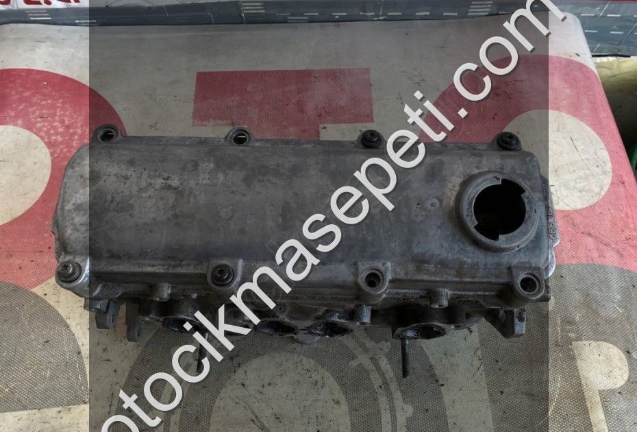 VW AUDİ SKODA SEAT 1.6 AVU BSE EGR Lİ SİLİNDİR KAPAĞI 06B103373T