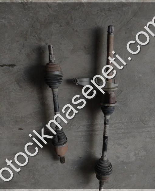 98253928809825392980 Opel Corsa F Sağ sol Aks