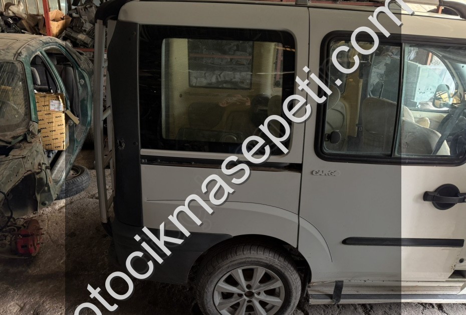 ÇIKMA FİAT DOBLO-1-DOBLO-2 SAĞ ARKA KESME ÇAMURLUK
