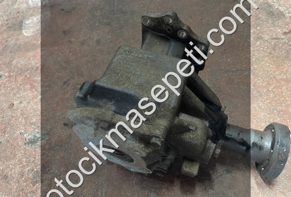 VOLVO XC90 ÖN DİFERANSİYEL 2.4 DİZEL D5 30700016 2002-2010