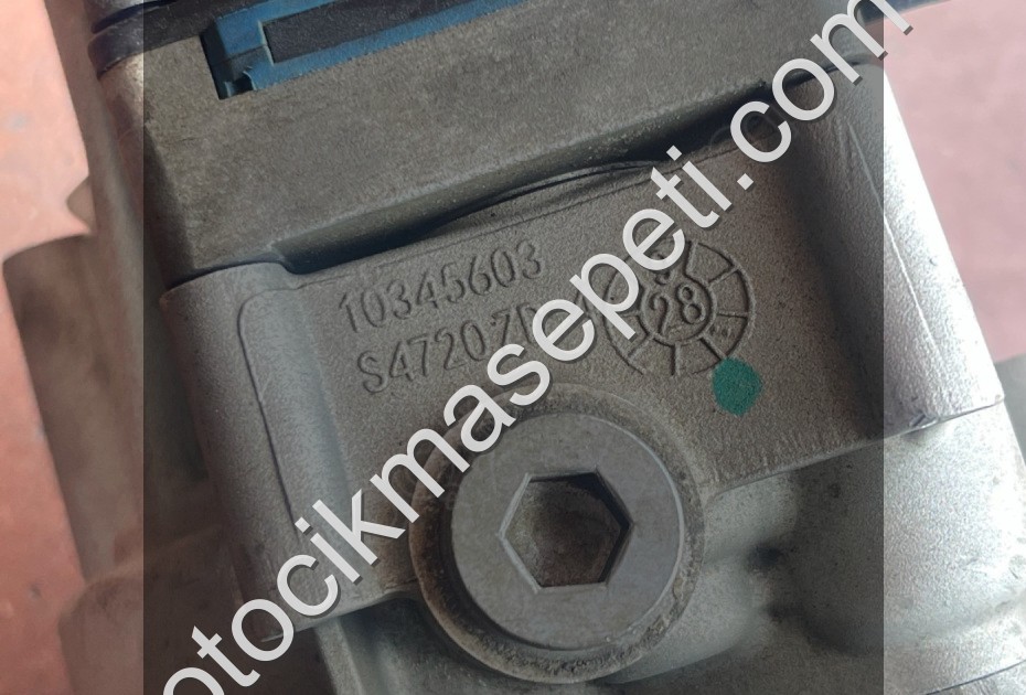 VOLVO XC60 DEFRANSİYEL 64720 10303515