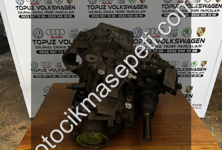 VOLKSWAGEN GOLF 1.6 AKL BFQ BCB ÇIKMA MANUEL ŞANZIMAN