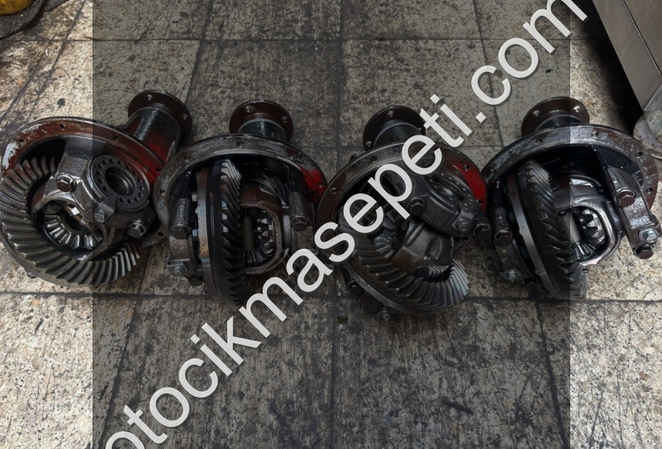 Mitsubishi L200 tek kabin Defransiyel se-250126 - Mitsubishi Çıkma Parça