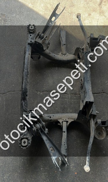 2023 MG MG4 COMFORT ARKA TRAVERS DİNGİL