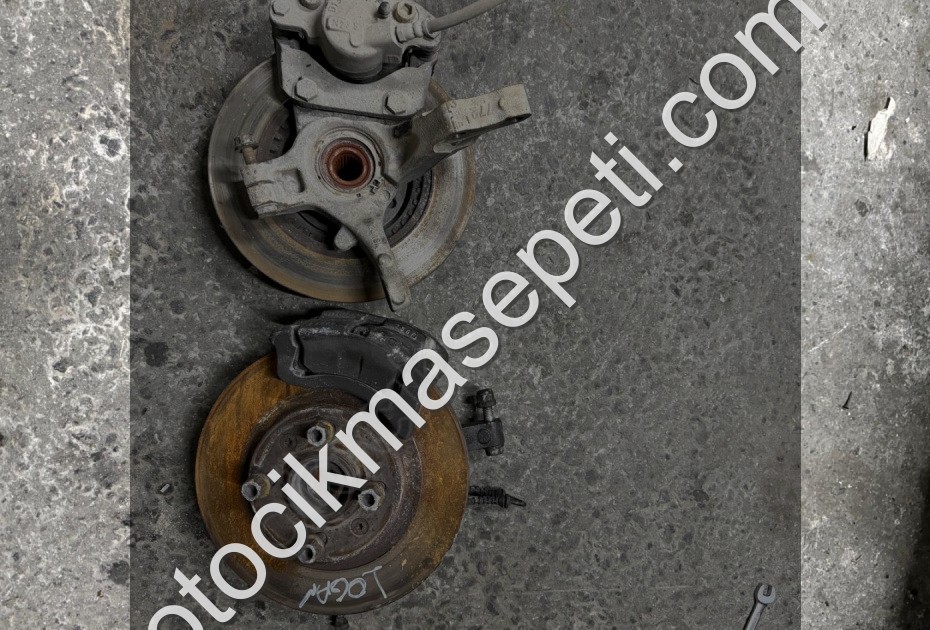 DACIA LOGAN SAĞ SOL TAŞIYCI ORJİNAL CIKMA TEMİZ