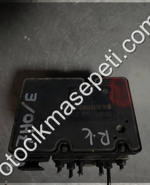VOLKSWAGEN TRANSPORTER ABS BEYNİ 7H0 907 379 E/10.0925-0318.3