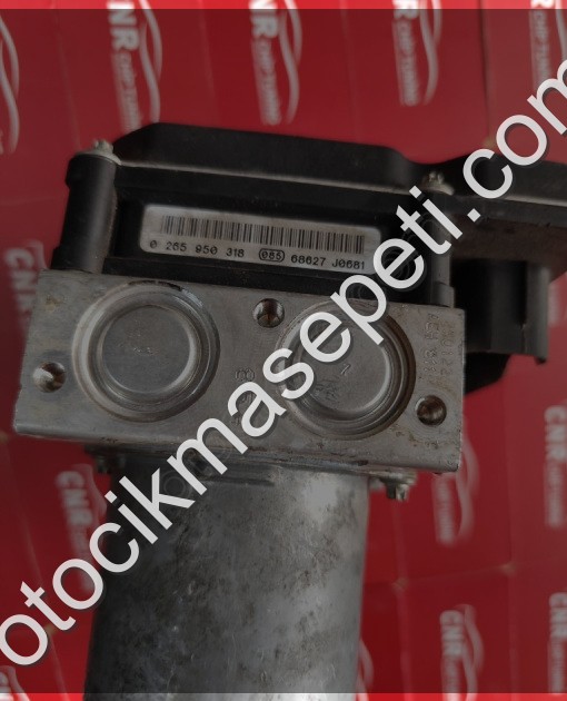 0265950318 BMW X3 ABS BEYNİ