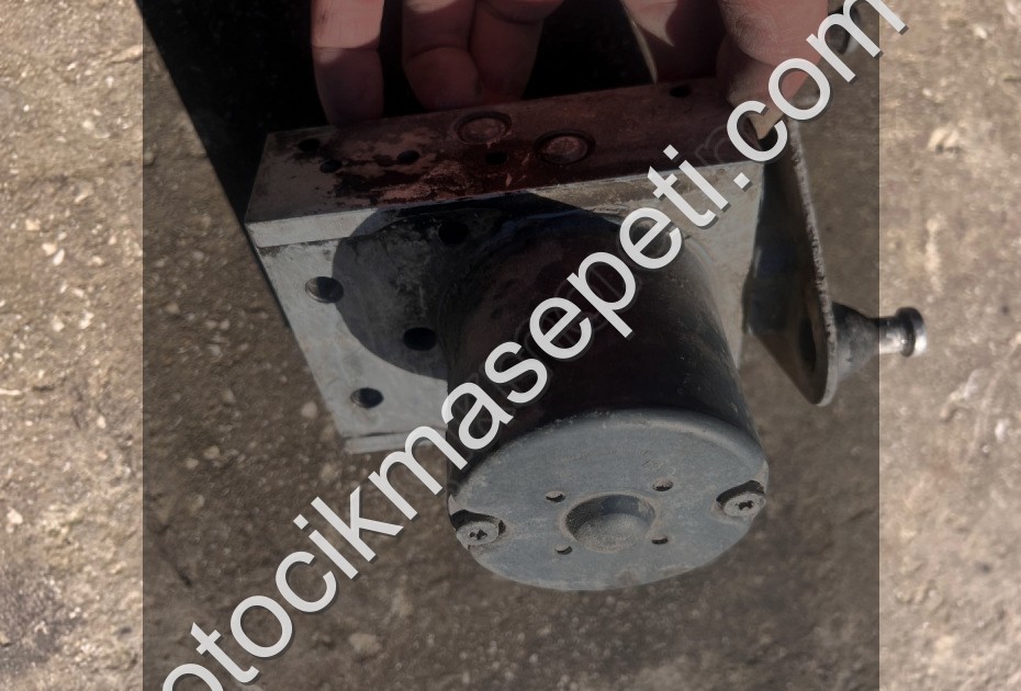 MERCEDES SPRİNTER VİTO  2.2 CDI ABS BEYNİ KART SOKET YERİ YOK