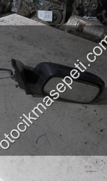 1998-2001 TOYOTA AVENSIS SAĞ AYNA