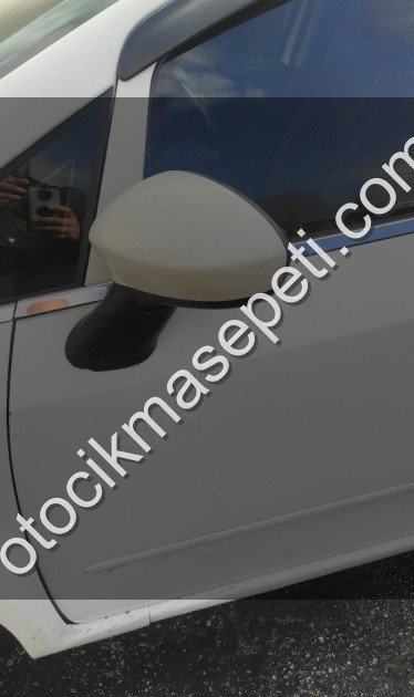 FİAT LİNEA SOL DIŞ AYNA ÇIKMA