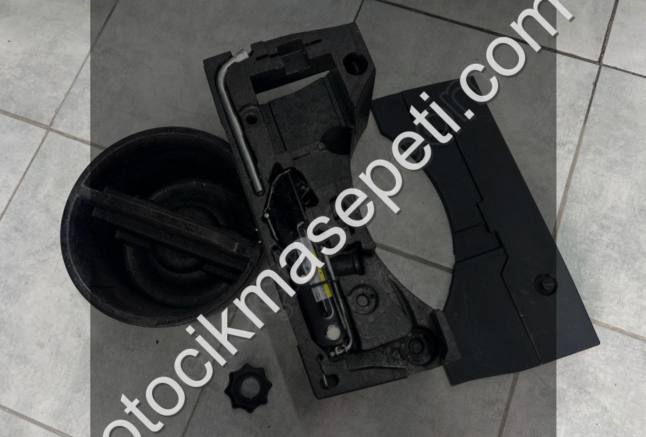 Passat B7 (20112014) Orijinal Stepne  Bagaj İçi  Seti Takım