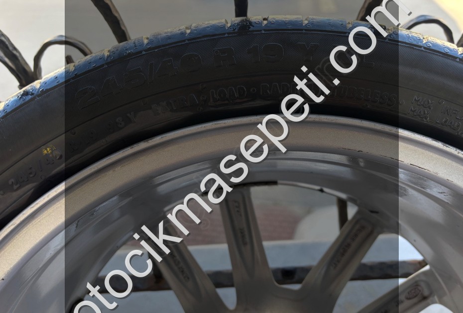 2020 19jant lastik takımı orjinal Land rover