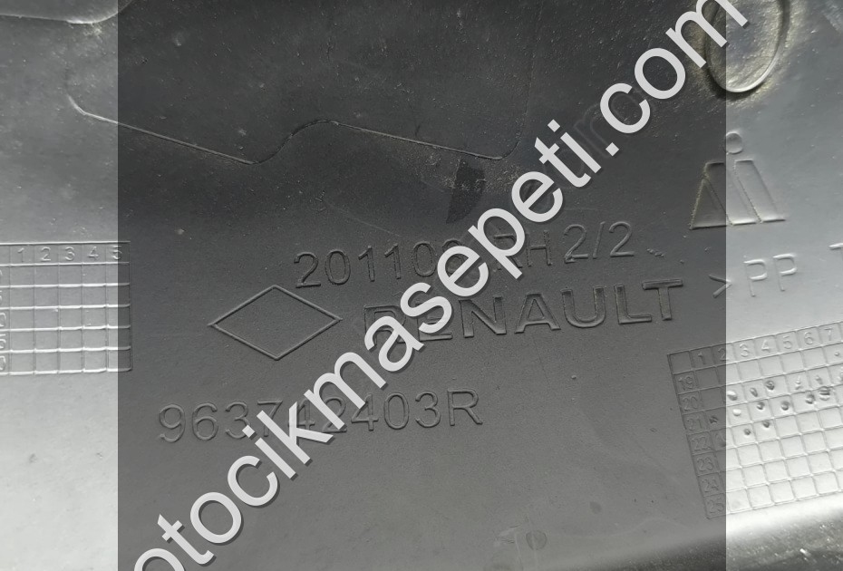 Taliant Sandero 3-III Sağ Dış Dikiz Ayna Kapağı 2020-963742403R