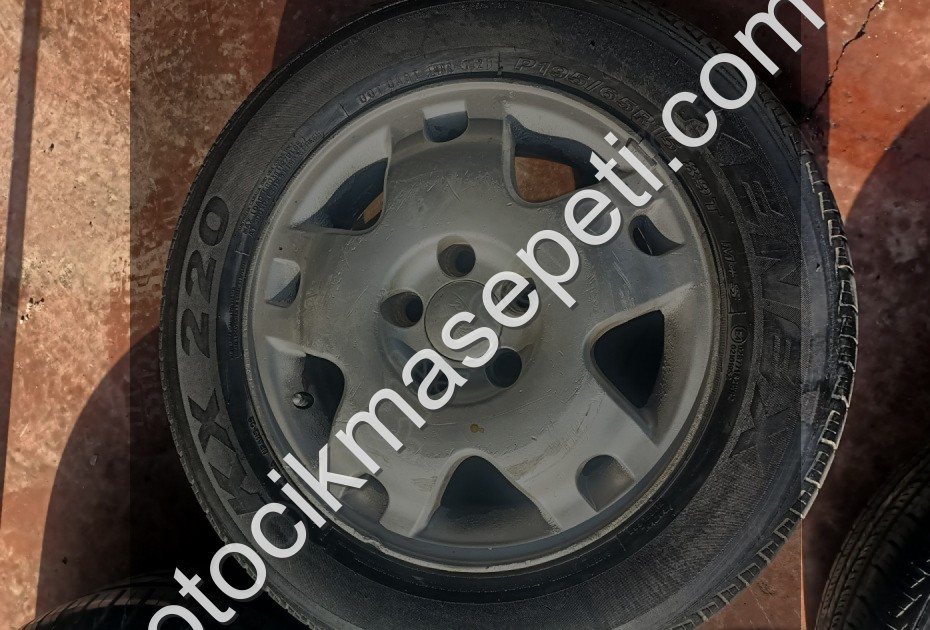 FORD CONNECT 2008 195-65-15 ÇELİK JANT TAKIMI