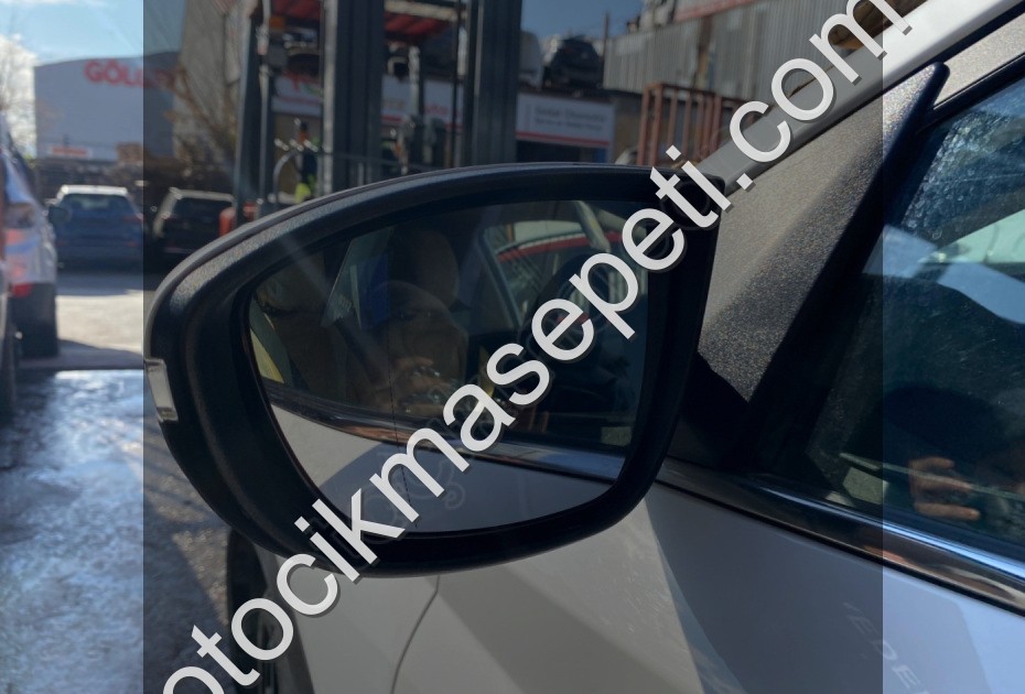 HYUNDAİ BAYON SOL AYNA