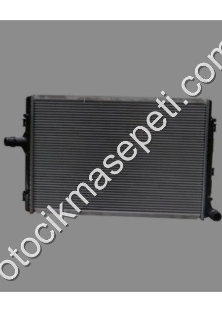 Volkswagen Golf 5 Su Radyatörü 2 0 Tdı Brazing 650X448X26 Manuel