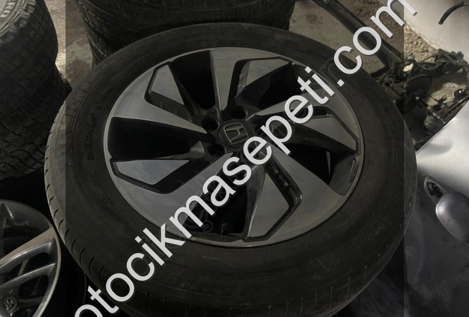 HONDA CRV JANT TAKIM 255 60 R18 2015-2018