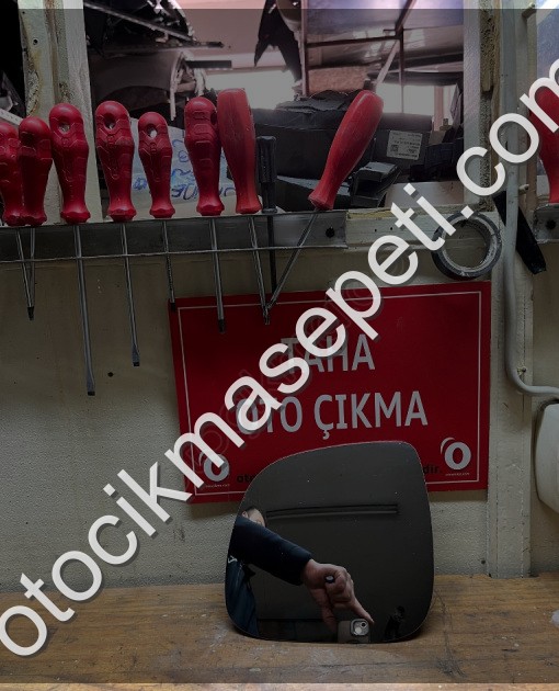 Transporter T6 Sol Ayna Camı Sıfır Orijinal