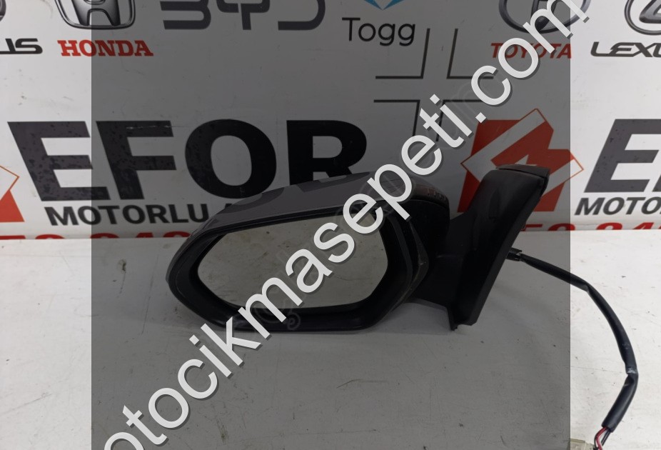 TOYOTA YARİS KOMPLE SOL AYNA ÇIKMA ORİJİNAL PARÇA