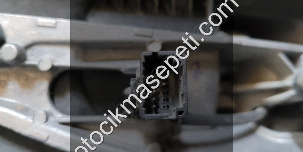 232636093, 232636094 Renault Kangoo 3 Sağ Sol Dış Dikiz Aynası