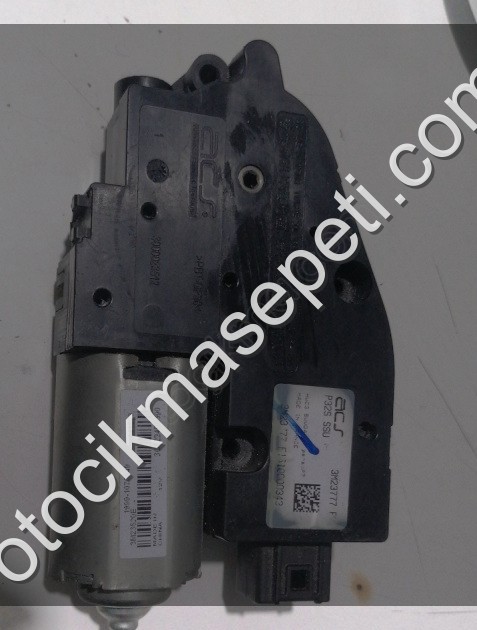 Renault Kadjar Sunroof Motoru Çıkma Orjinal