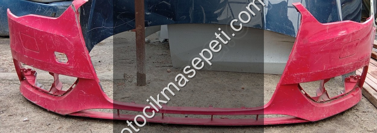 Audi A3 Hatchback Ön Tampon Orijinal Çıkma