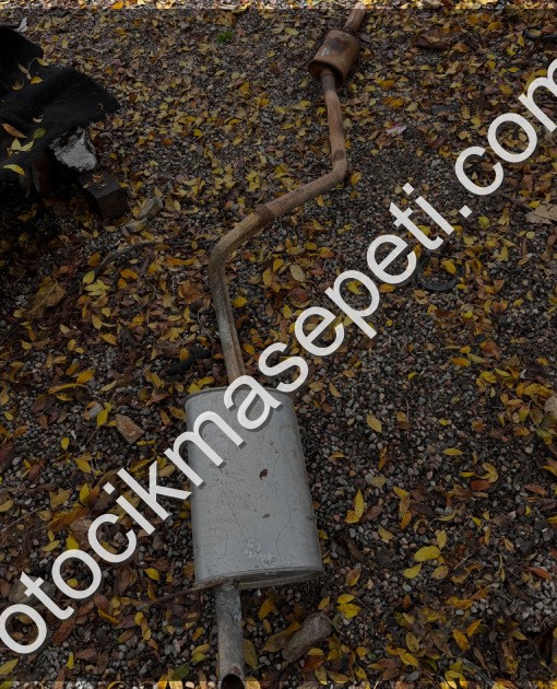 Renault Kangoo 1.9 Egzoz Orta ve Arka Susturucu