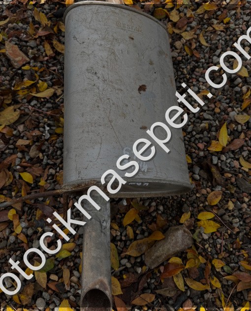 Renault Kangoo 1.9 Egzoz Orta ve Arka Susturucu