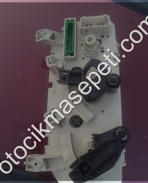 Renault Clio kalorifer kumanda paneli
