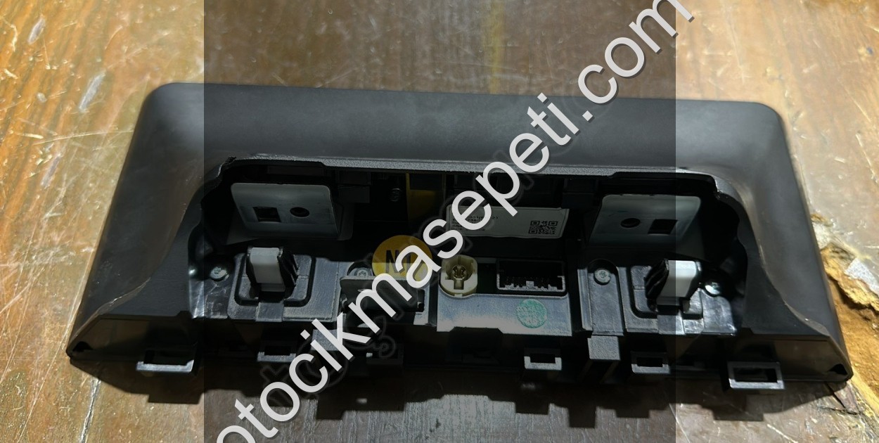 11353031 2023 MG4 COMFORT MULTİFAKSİYON GÖSTERGE EKRANI