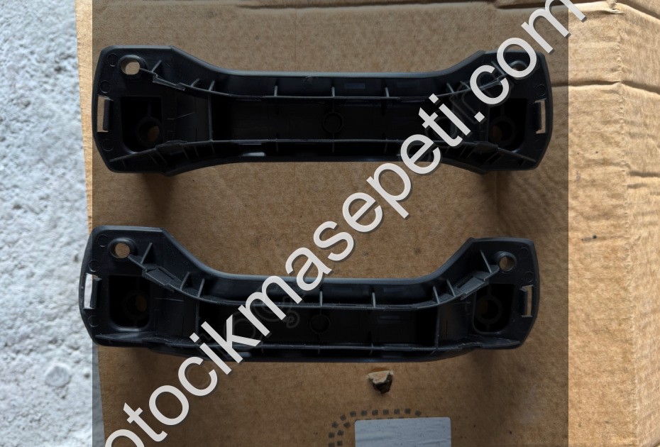 Ford f max silecek tutamağı