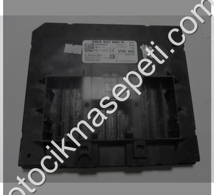 Audi A3 BCM Kontrol Modülü 5WA937086R F005V03402